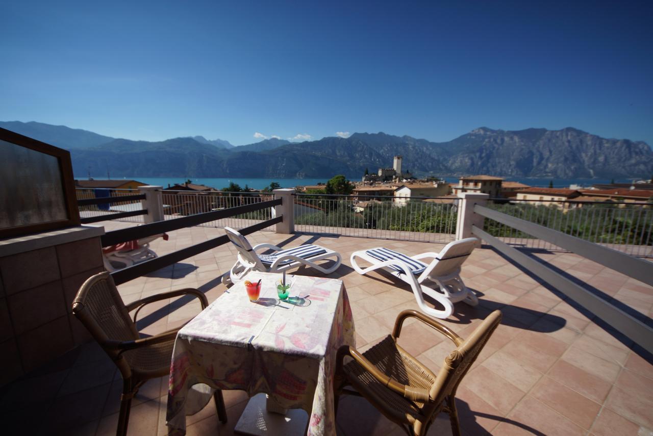 Hotel Alpi Мальчезіне Екстер'єр фото